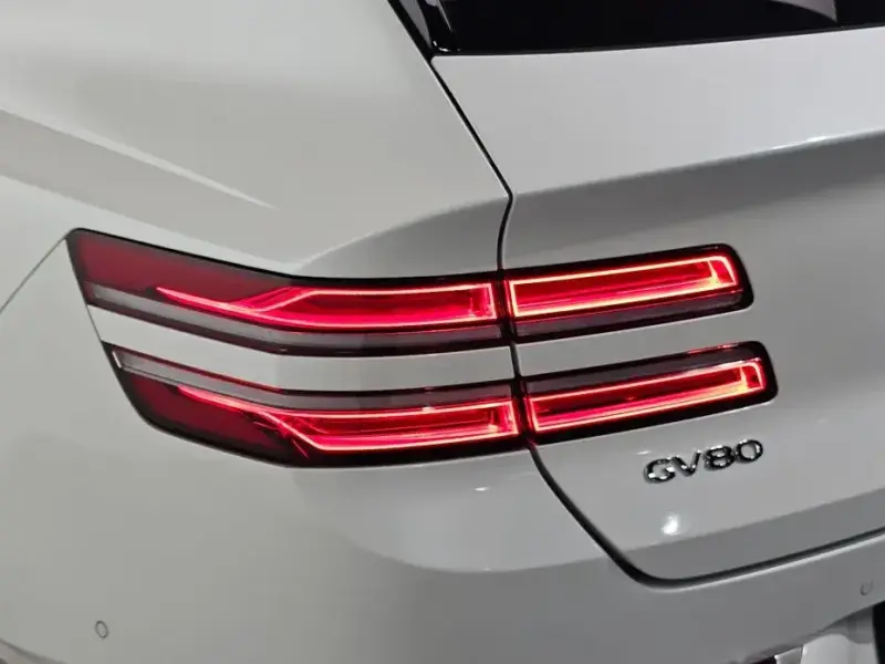 2023 Genesis GV80 с пробегом 50 971 км