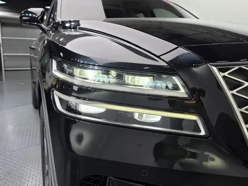2023 Genesis GV80 с пробегом 59 160 км