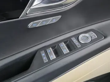 2023 Genesis GV80 с пробегом 59 160 км