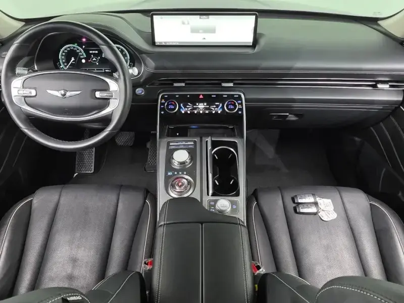 2023 Genesis GV80 с пробегом 69 098 км