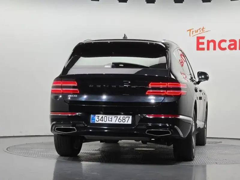 2023 Genesis GV80 с пробегом 61 460 км