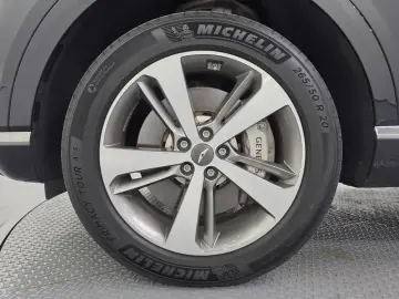 2023 Genesis GV80 с пробегом 61 460 км