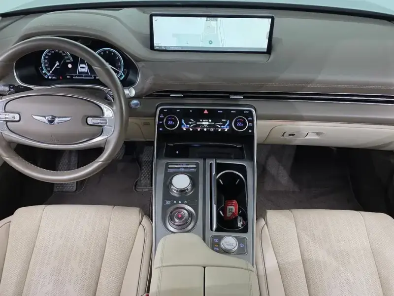 2023 Genesis GV80 с пробегом 61 460 км