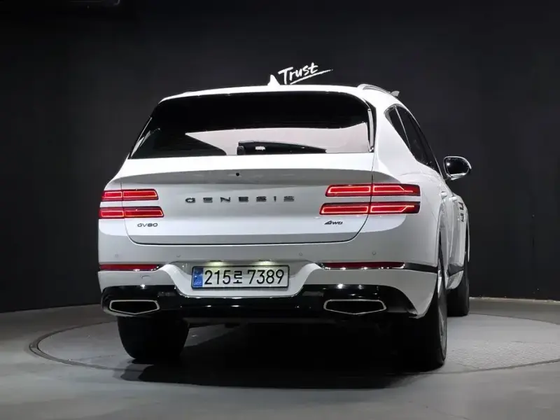 2023 Genesis GV80 с пробегом 31 691 км