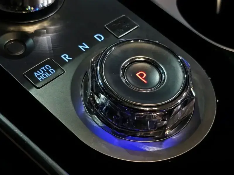 2023 Genesis GV80 с пробегом 21 833 км