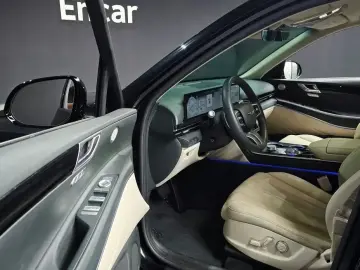 2023 Genesis GV80 с пробегом 21 833 км
