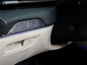 2023 Genesis GV80 с пробегом 21 833 км