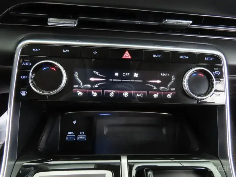 2023 Genesis GV80 с пробегом 90 790 км