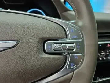 2023 Genesis GV80 с пробегом 60 560 км