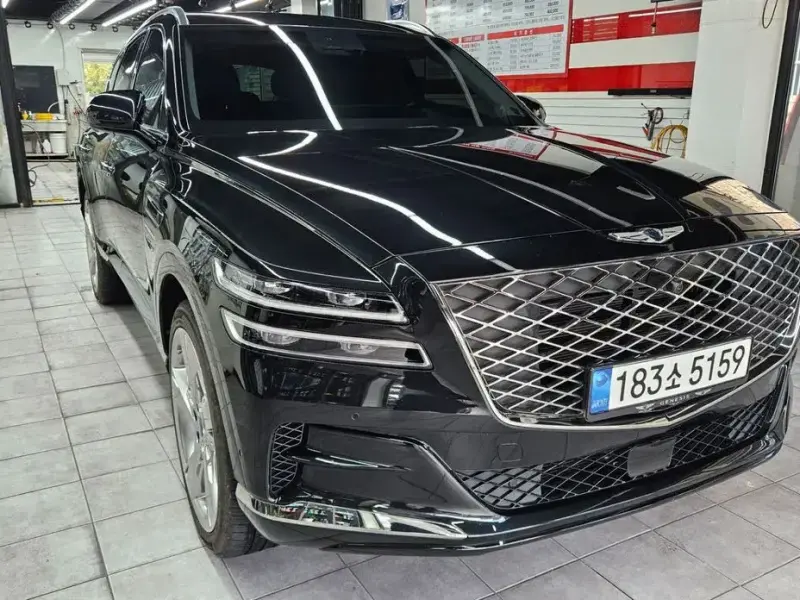 2023 Genesis GV80 с пробегом 53 000 км