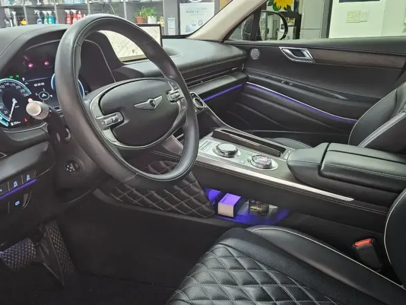 2023 Genesis GV80 с пробегом 53 000 км