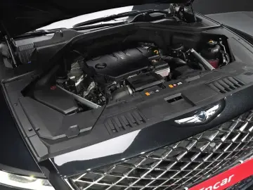 2023 Genesis GV80 с пробегом 77 504 км