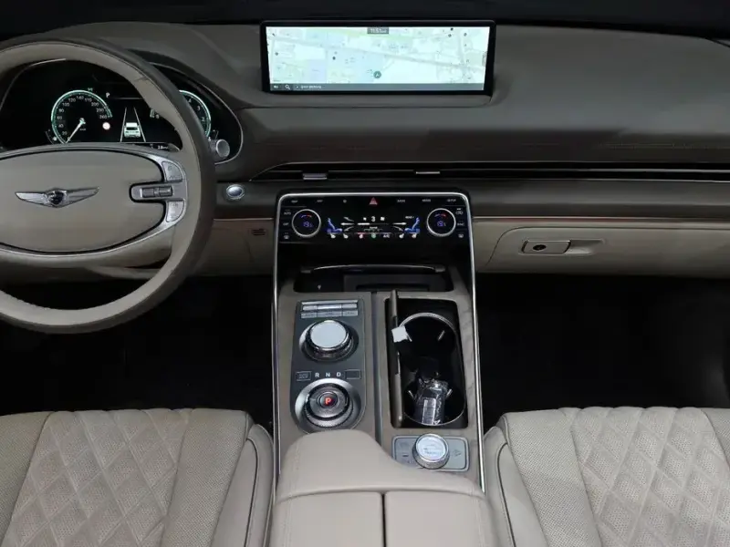 2023 Genesis GV80 с пробегом 77 504 км