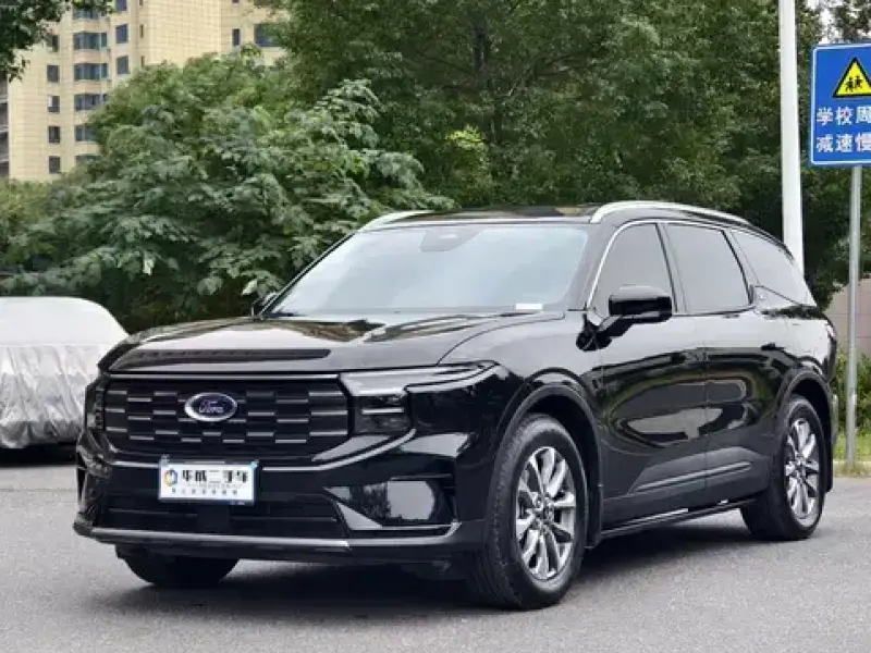 2025 Ford Edge с пробегом 19 000 км