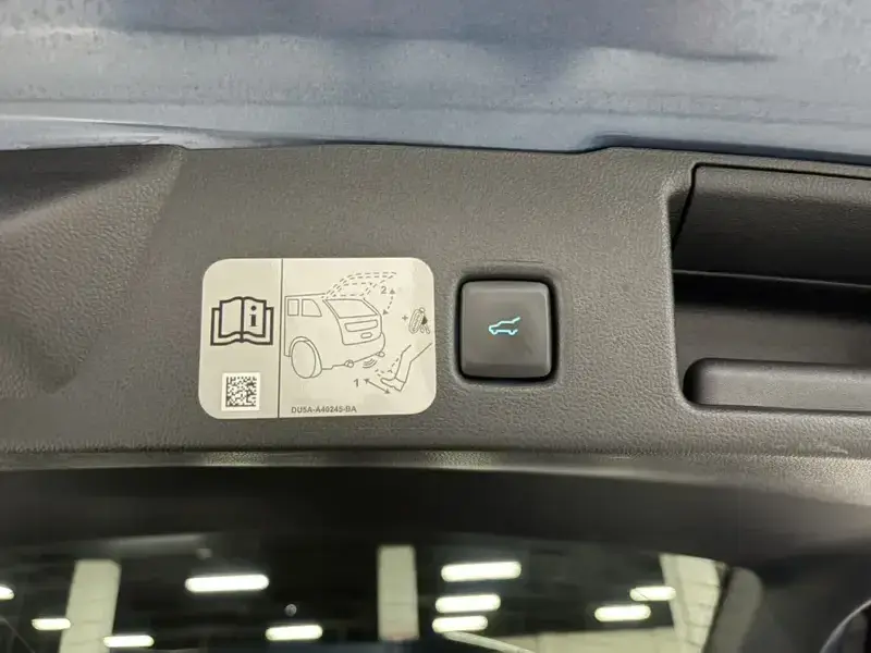 2019 Ford Escape с пробегом 10 000 км