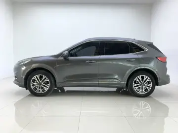 2020 Ford Escape с пробегом 47 800 км