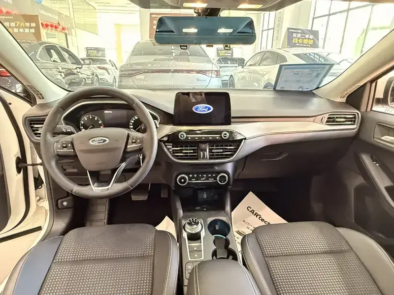 2020 Ford Focus с пробегом 33 500 км