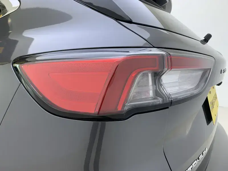 2020 Ford Escape с пробегом 47 800 км