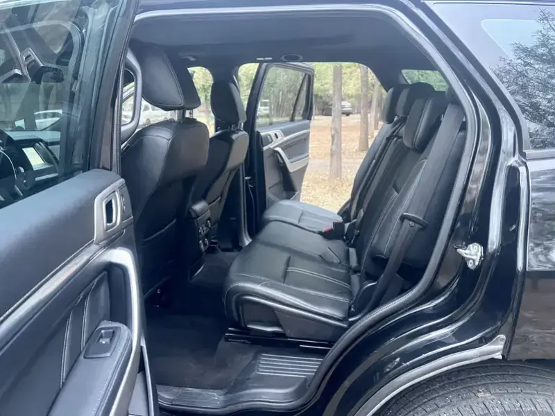 2019 Ford Everest с пробегом 140 000 км