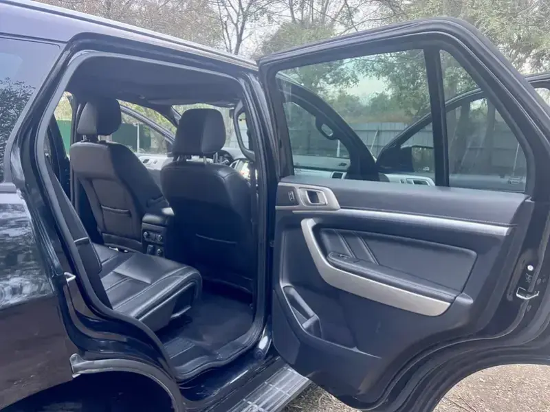 2019 Ford Everest с пробегом 140 000 км