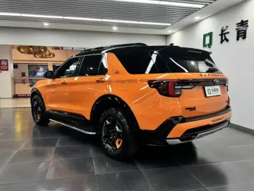 2023 Ford Explorer с пробегом 21 000 км