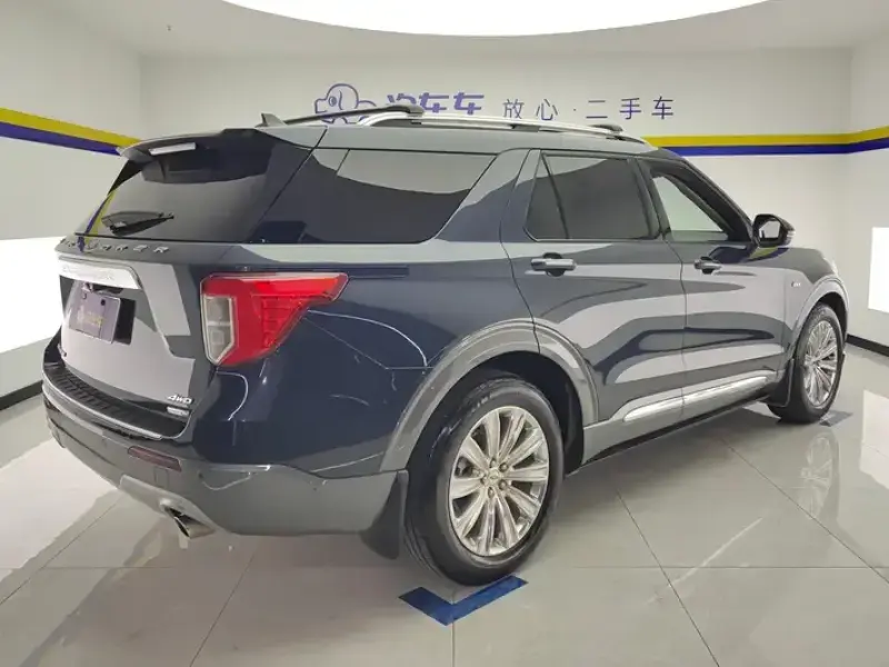 2020 Ford Explorer с пробегом 47 000 км