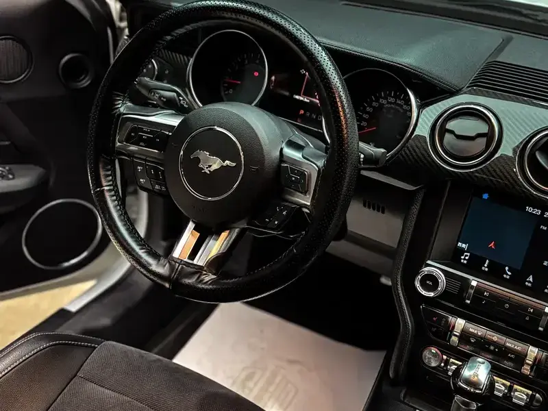 2019 Ford Mustang с пробегом 48 000 км