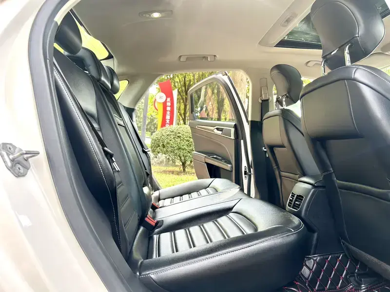 2020 Ford Mondeo с пробегом 71 000 км