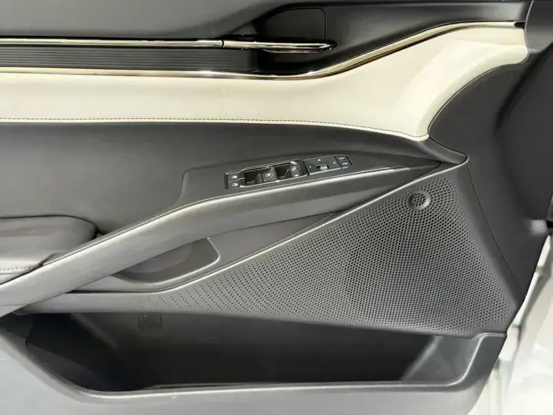 2022 Ford Mondeo с пробегом 33 000 км