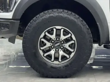 2023 Ford F-150 с пробегом 52 700 км