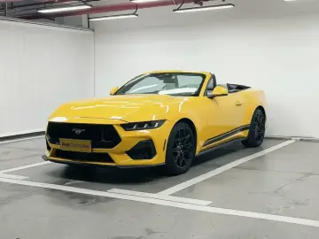 2024 Ford Mustang с пробегом 33 000 км