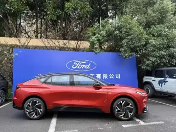 2026 Ford Mondeo с пробегом 10 000 км