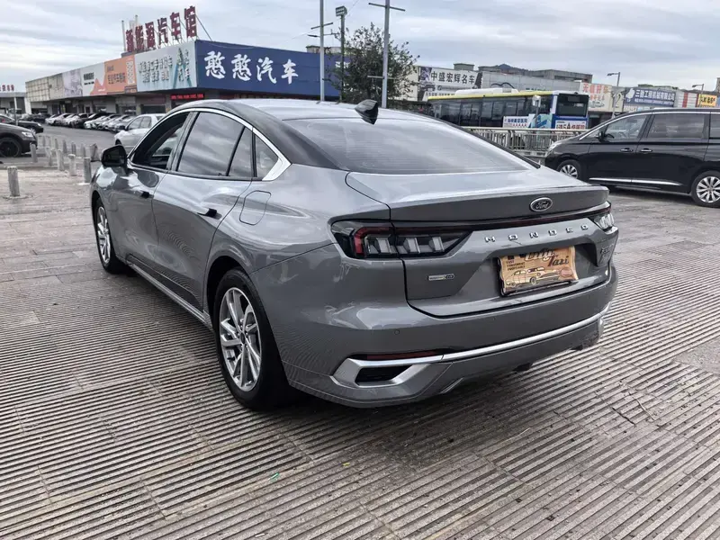 2022 Ford Mondeo с пробегом 34 000 км