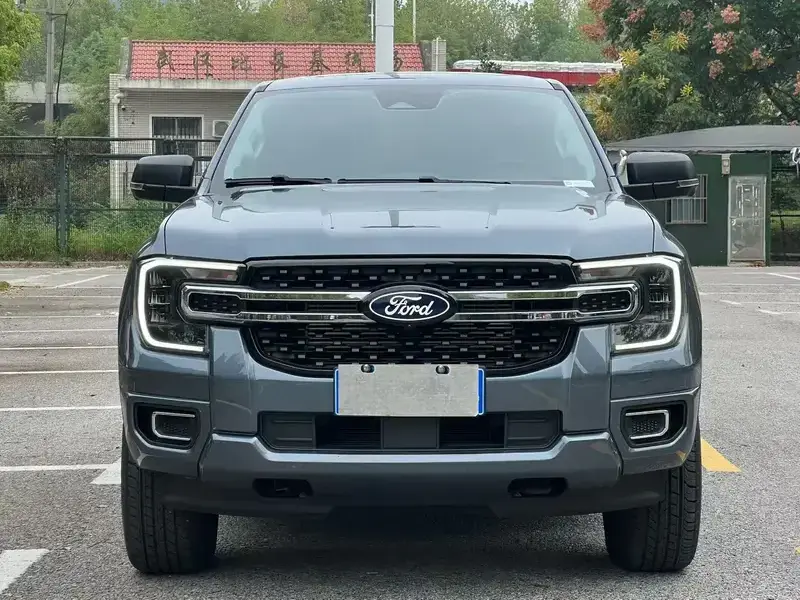 2023 Ford Ranger с пробегом 4 000 км