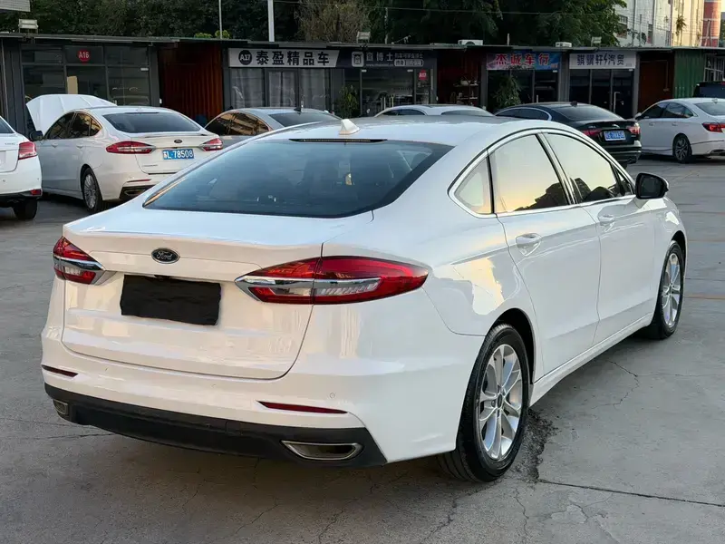2020 Ford Mondeo с пробегом 64 000 км