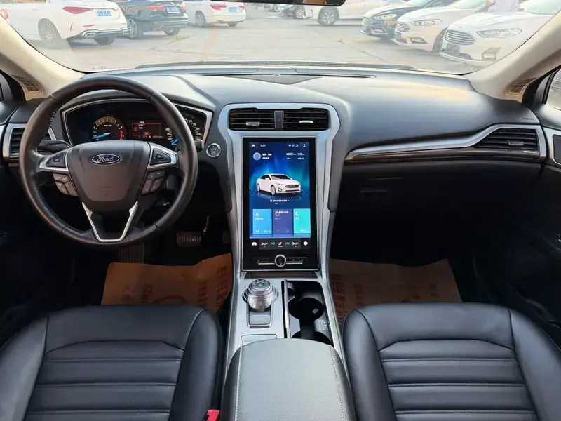 2020 Ford Mondeo с пробегом 64 000 км