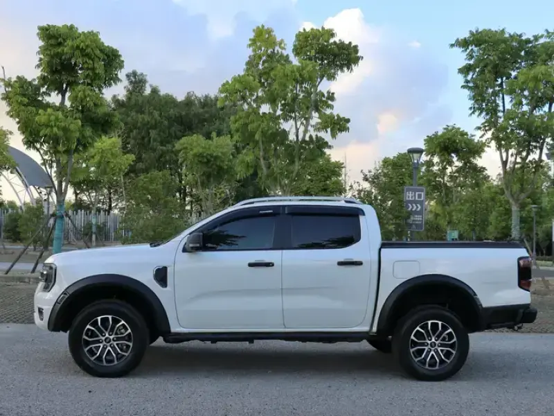 2023 Ford Ranger с пробегом 38 000 км