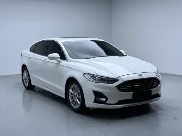2020 Ford Mondeo с пробегом 130 300 км