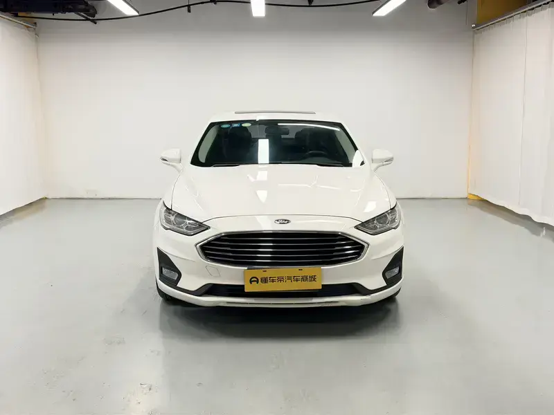 2020 Ford Mondeo с пробегом 96 700 км