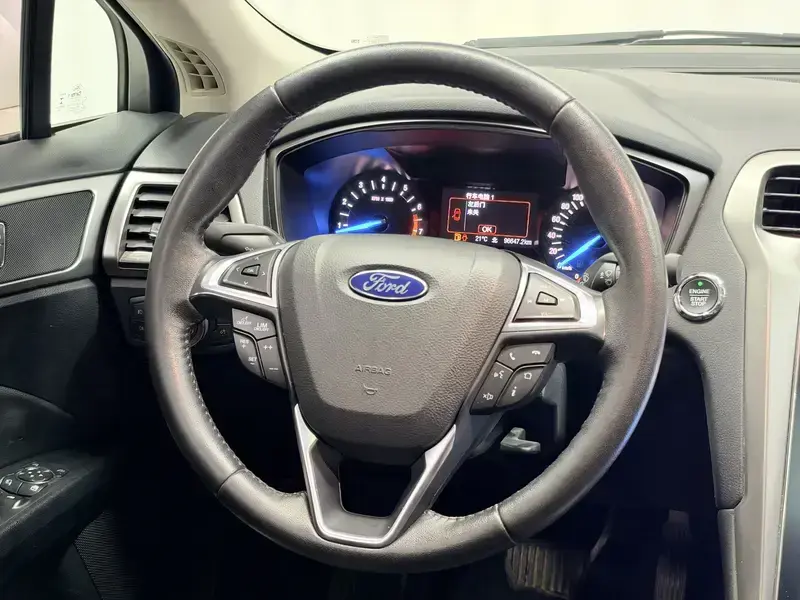 2020 Ford Mondeo с пробегом 96 700 км