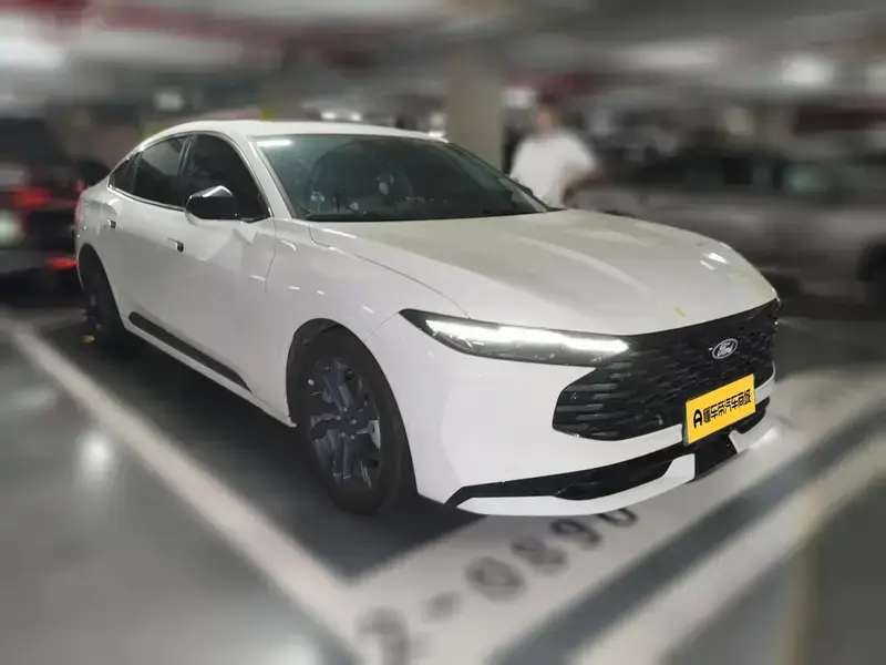 2026 Ford Mondeo с пробегом 11 200 км