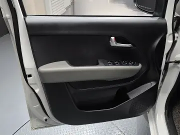 2023 Kia Ray с пробегом 24 752 км
