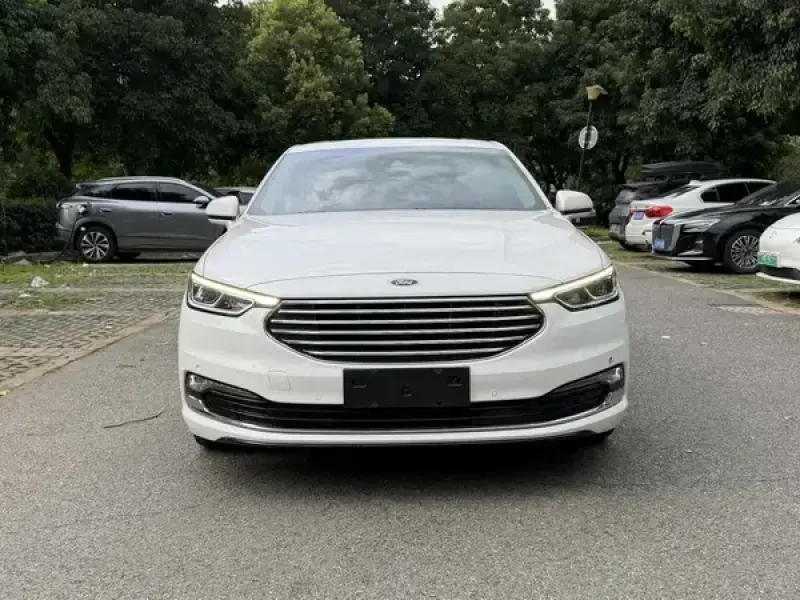 2019 Ford Taurus с пробегом 84 000 км