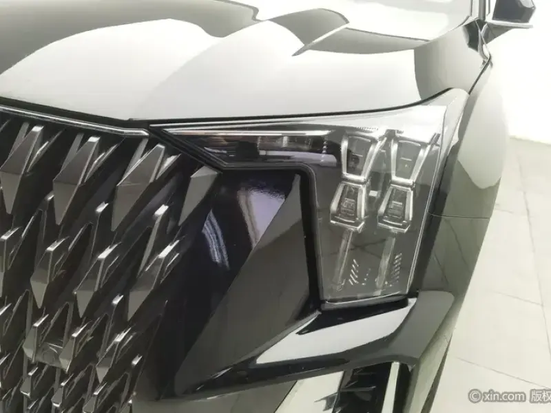 2022 GAC Trumpchi GS8 с пробегом 134 100 км