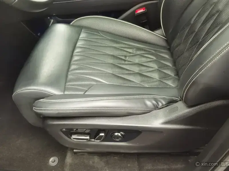 2022 GAC Trumpchi GS8 с пробегом 134 100 км