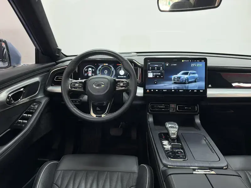 2022 GAC Trumpchi GS8 с пробегом 55 000 км