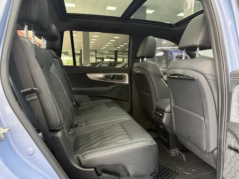 2022 GAC Trumpchi GS8 с пробегом 55 000 км