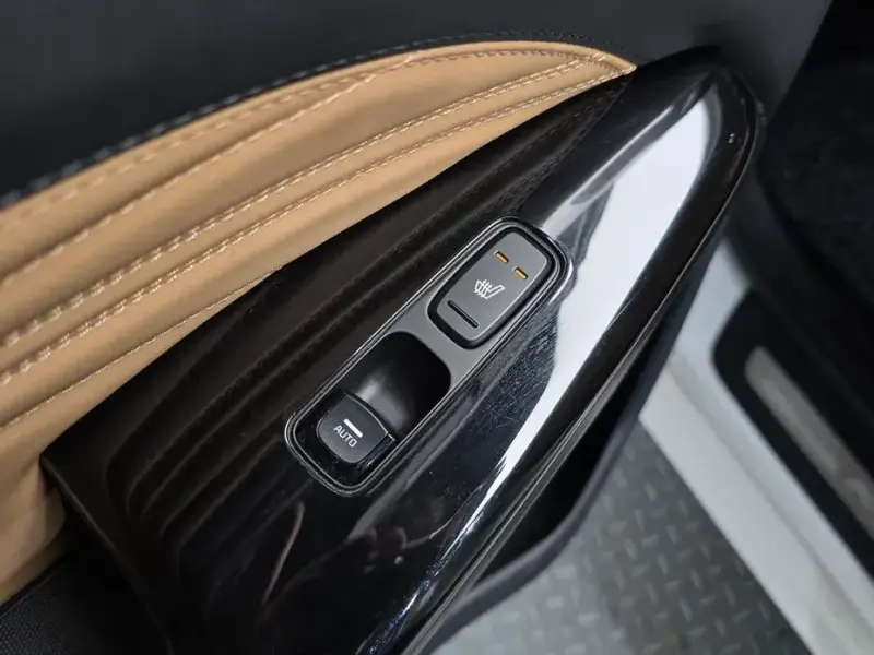 2020 Kia K7 с пробегом 23 316 км