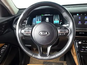 2019 Kia K7 с пробегом 77 088 км
