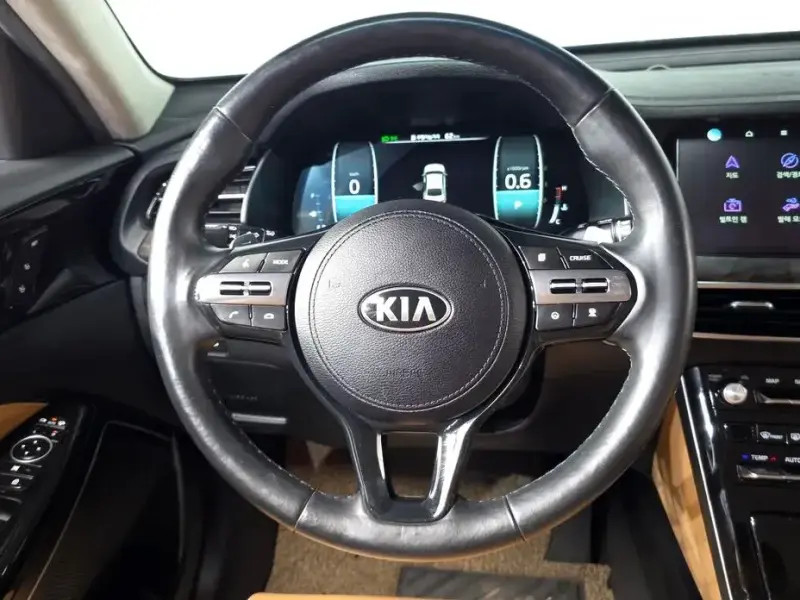 2019 Kia K7 с пробегом 77 088 км